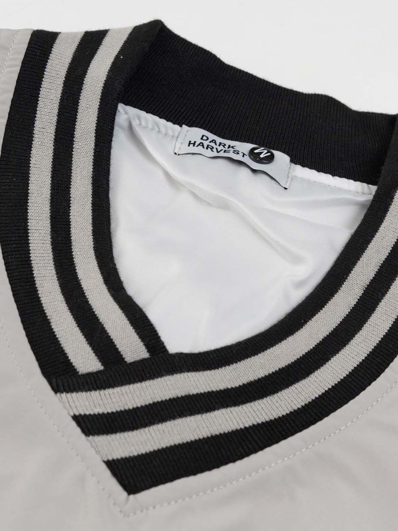 DH Print V Neck Sweatshirt